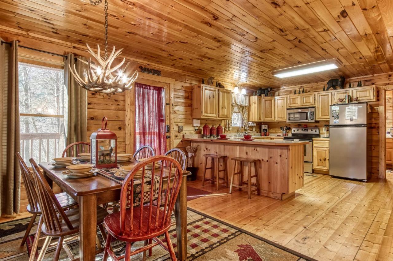 Magical Moments, Hot Tub, Wifi, 1089 Free Tickets Each Paid Day, Dollywood And More Gatlinburg Εξωτερικό φωτογραφία