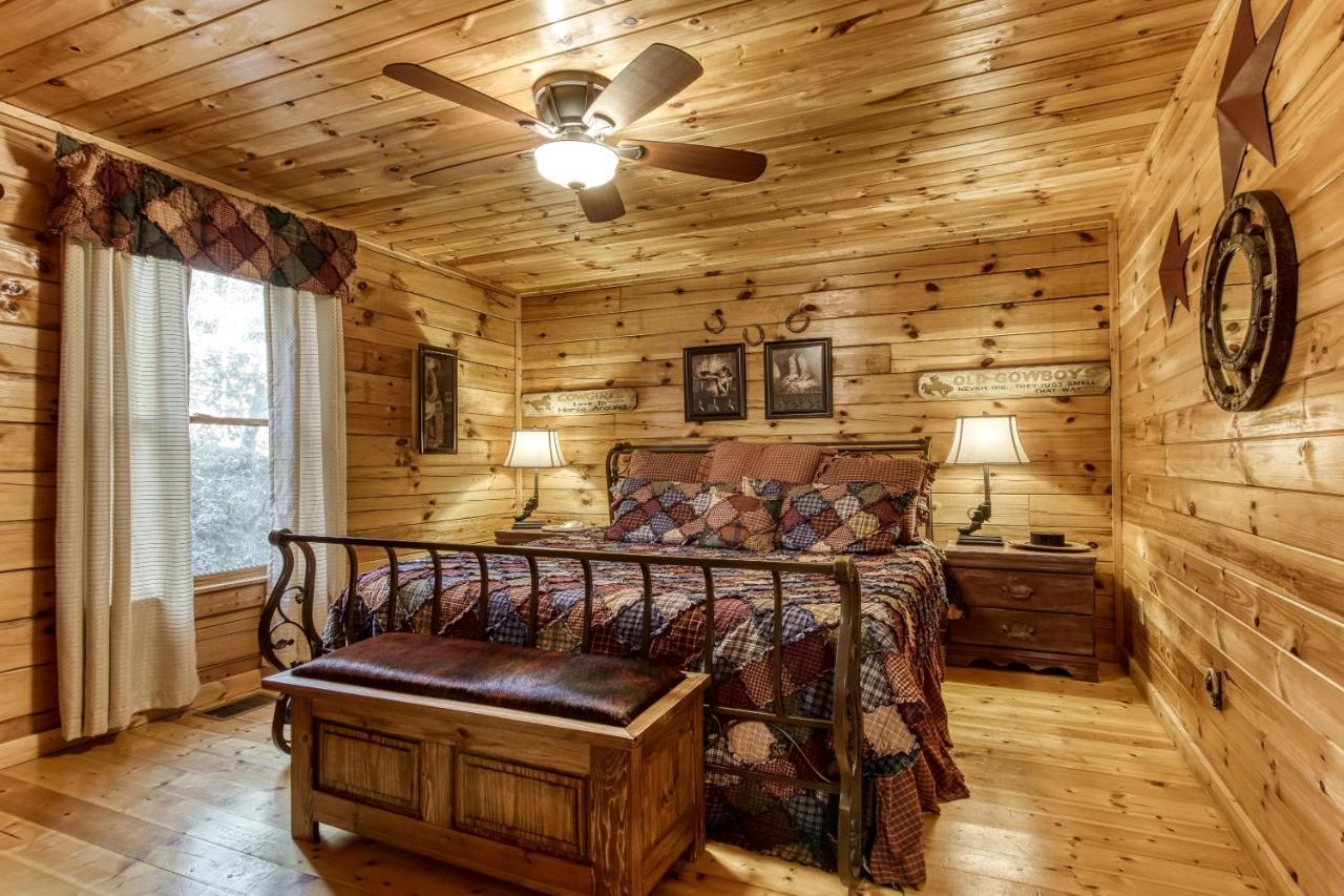 Magical Moments, Hot Tub, Wifi, 1089 Free Tickets Each Paid Day, Dollywood And More Gatlinburg Εξωτερικό φωτογραφία