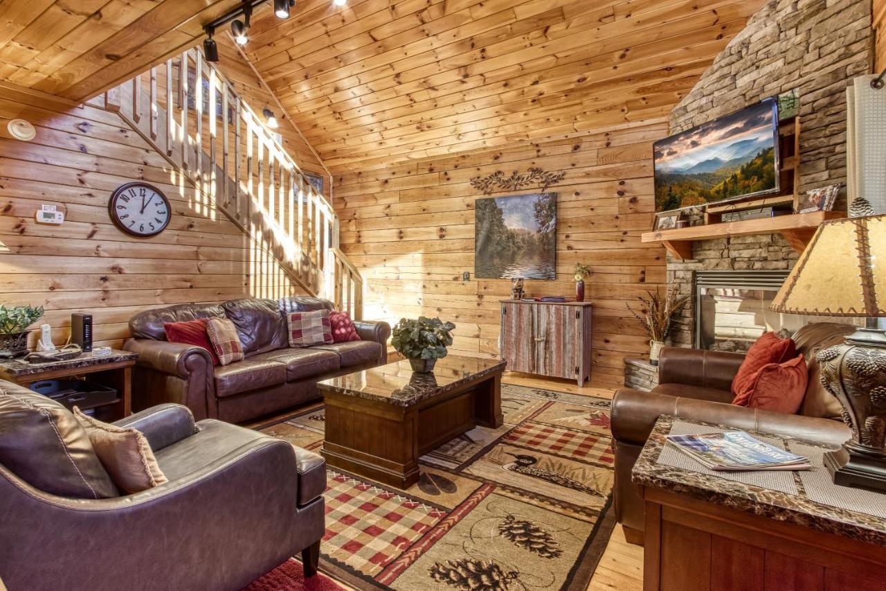 Magical Moments, Hot Tub, Wifi, 1089 Free Tickets Each Paid Day, Dollywood And More Gatlinburg Εξωτερικό φωτογραφία
