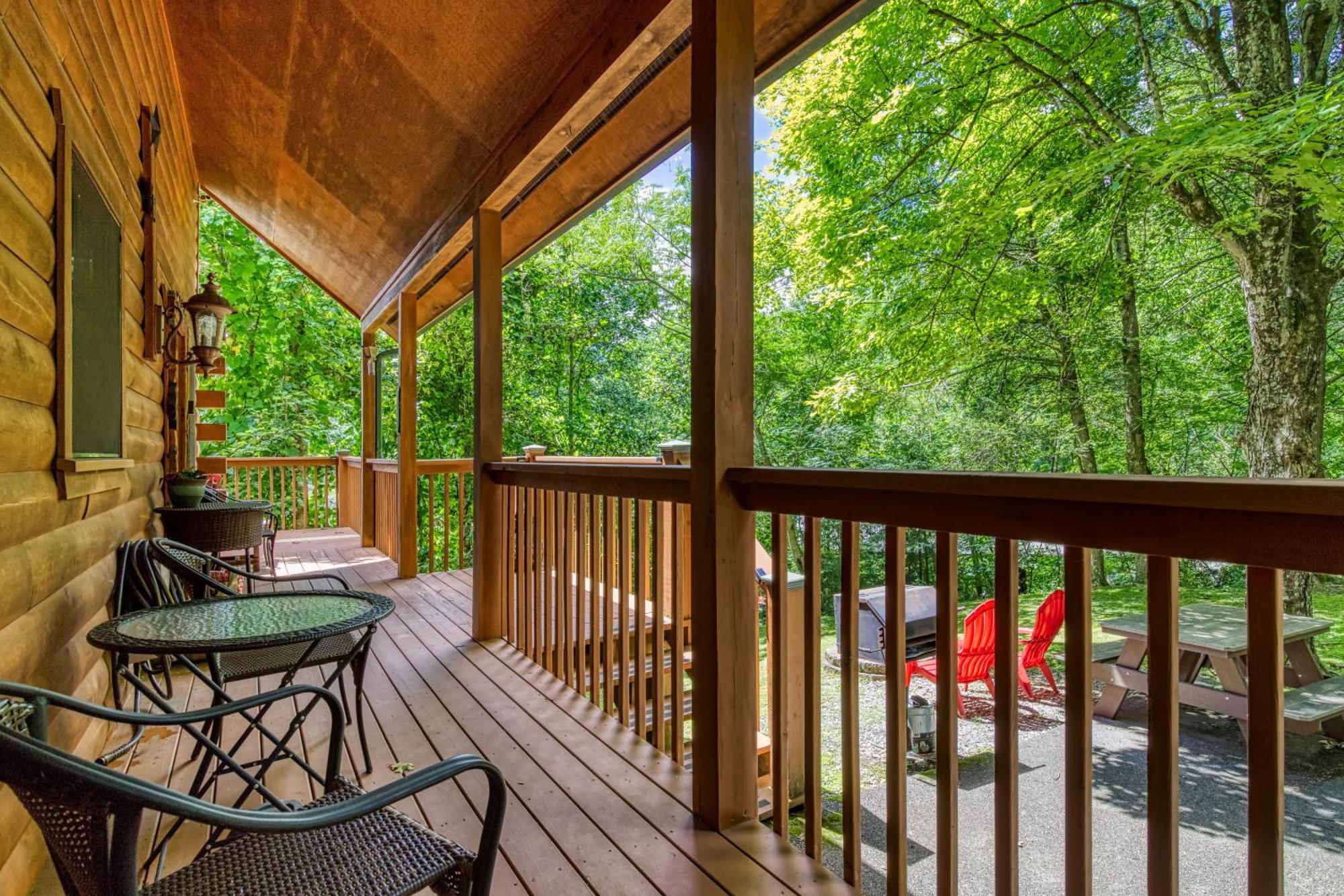 Magical Moments, Hot Tub, Wifi, 1089 Free Tickets Each Paid Day, Dollywood And More Gatlinburg Εξωτερικό φωτογραφία